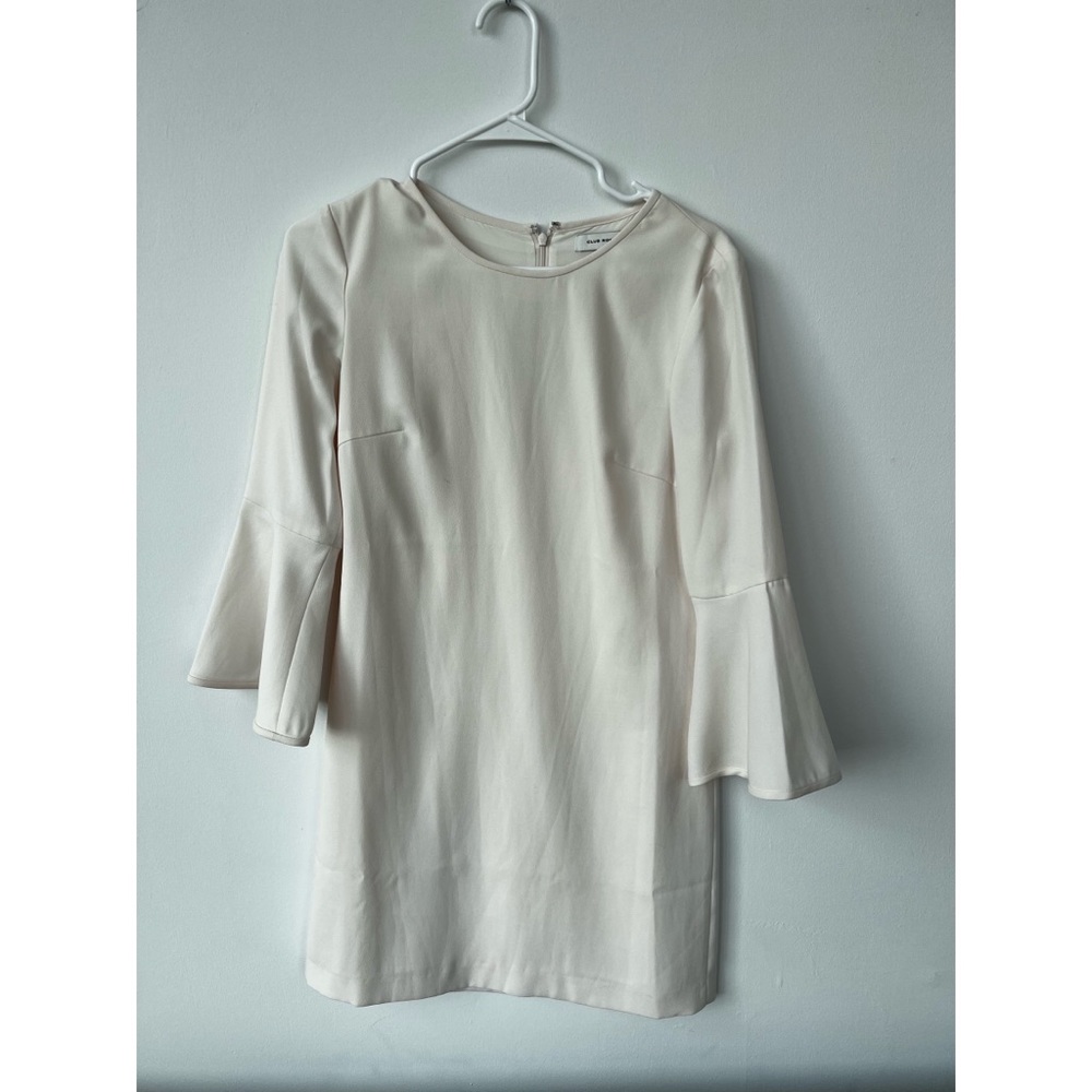 Club Monaco Cream Long Sleeve Dress